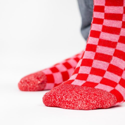 Chaussettes à Carreaux Rouge et Rose – Image 3