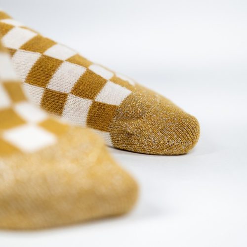 Chaussettes à carreaux Jaune et Blanc – Image 3