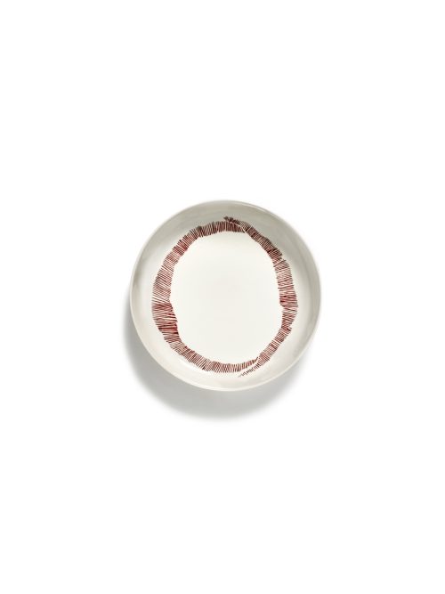 Assiette Haute 22 Blanc Swirl Rouge Feast Ottolenghi pour Serax